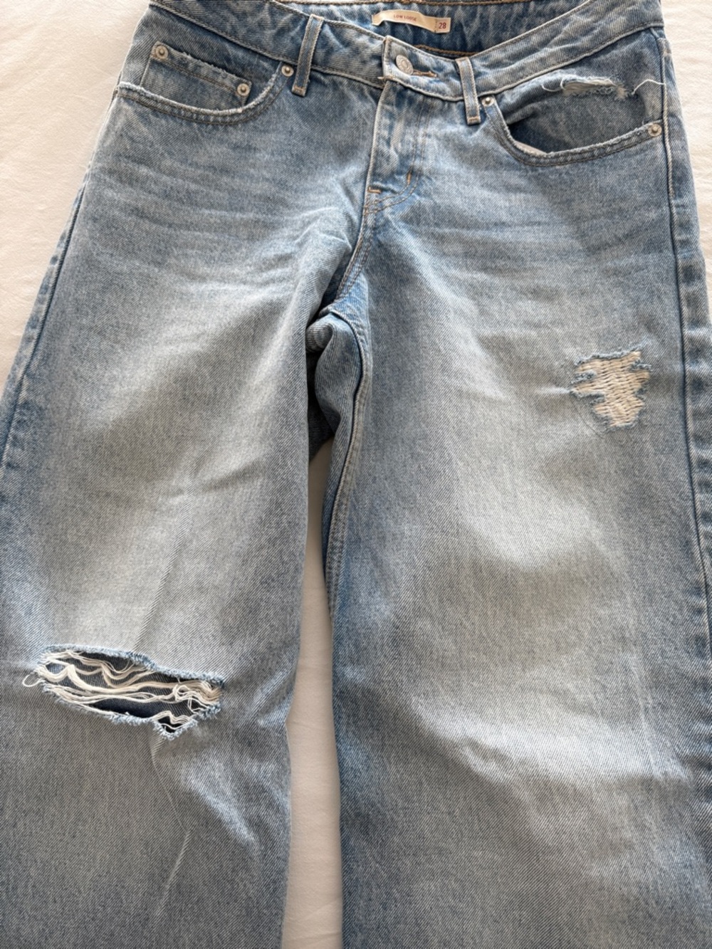 Levi’s Low Loose Straight Jeans - Picture 5 of 7